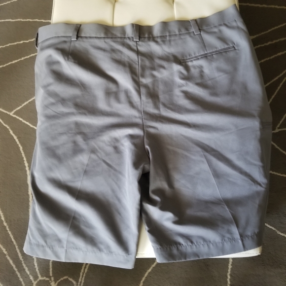 Men's Golf Gray Shorts - Picture 7 of 7